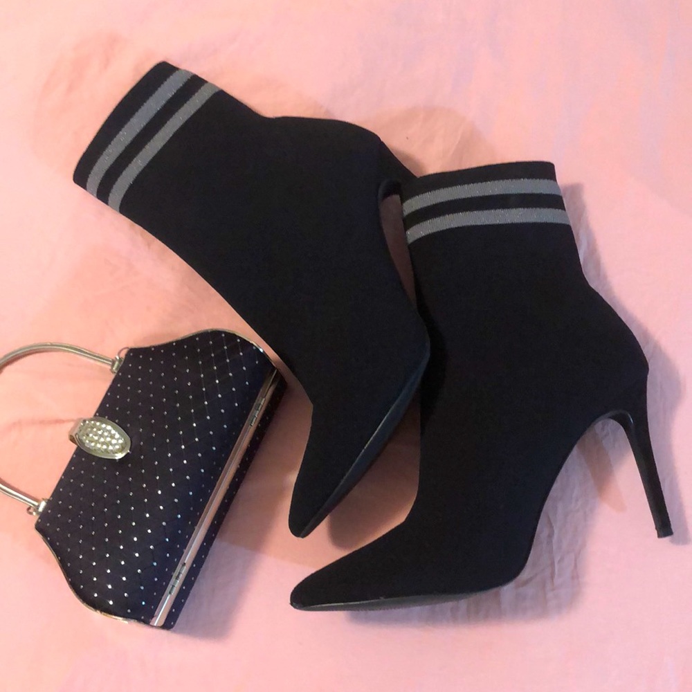 Steve Madden Sock Boots Size 9M